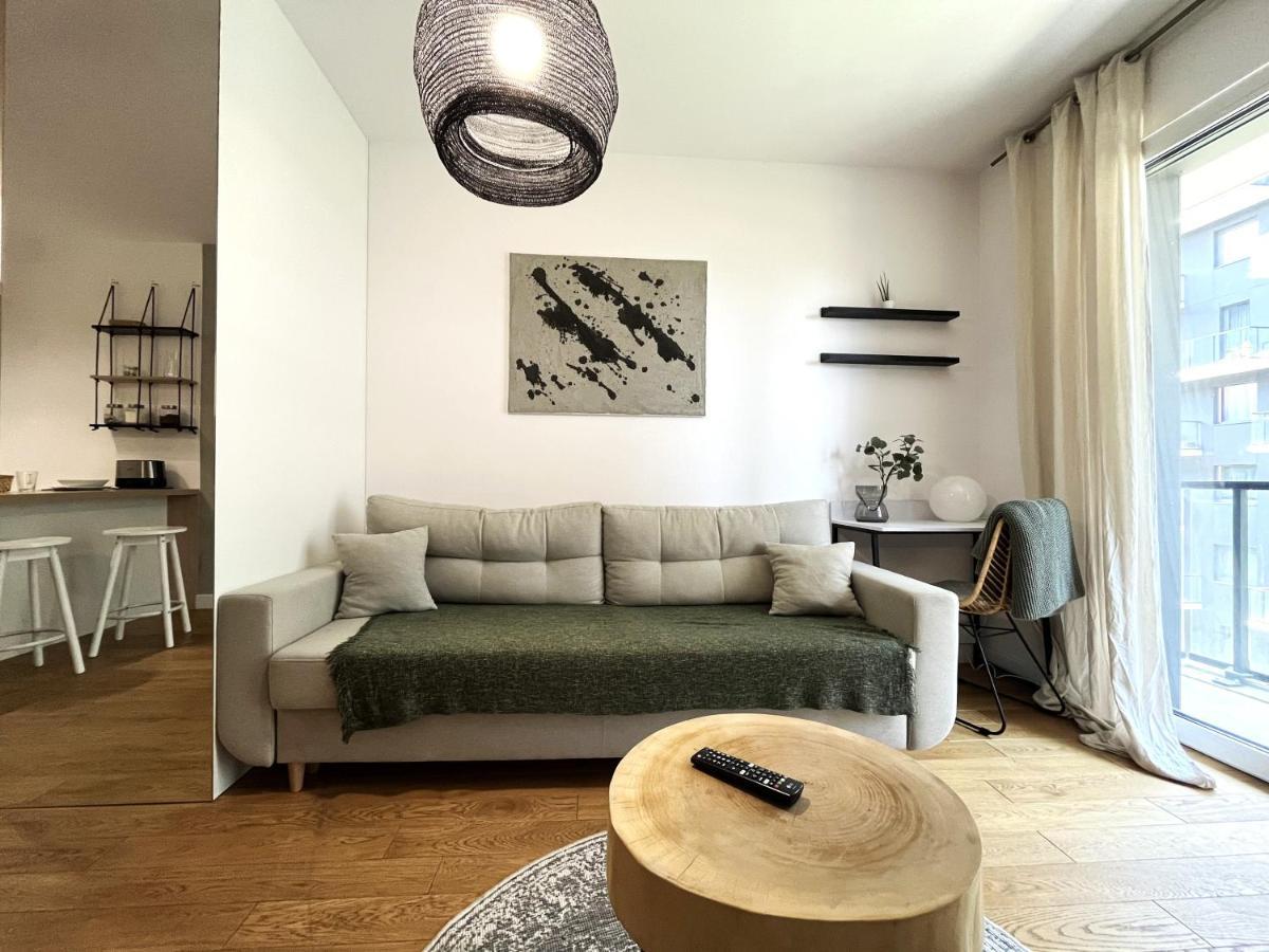Mieszczanska Apartment ~ Self Check-In 24H ~Parking And Lift วรอตซวาฟ ภายนอก รูปภาพ