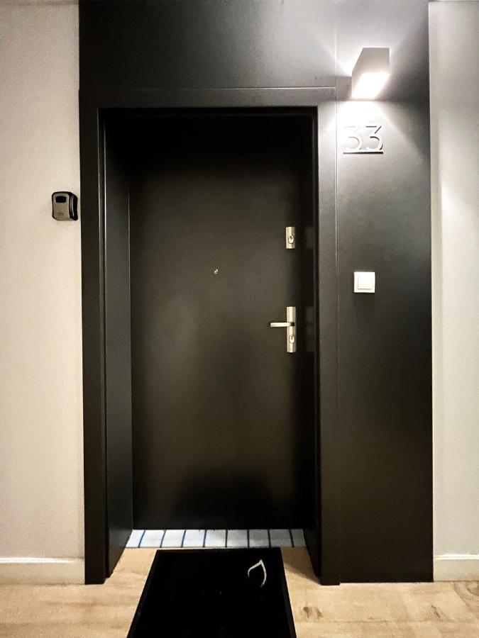 Mieszczanska Apartment ~ Self Check-In 24H ~Parking And Lift วรอตซวาฟ ภายนอก รูปภาพ